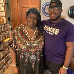 Meet your Posher, Samuel